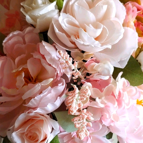 Handmade Peony/Rose Door Wreath💐 - Picture 4 of 8